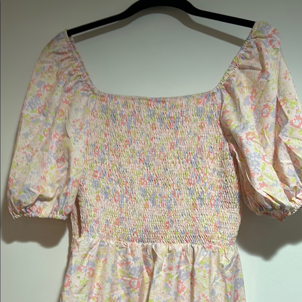 Floral Smocked Puff Sleeve Dress NWOT